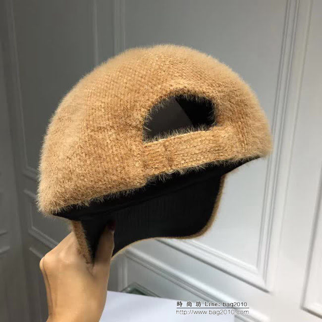 BALENCIAGA巴黎世家 秋冬款水貂絨鴨舌帽 男女同款 LLWJ8053